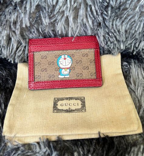 gucci doraemon card holder